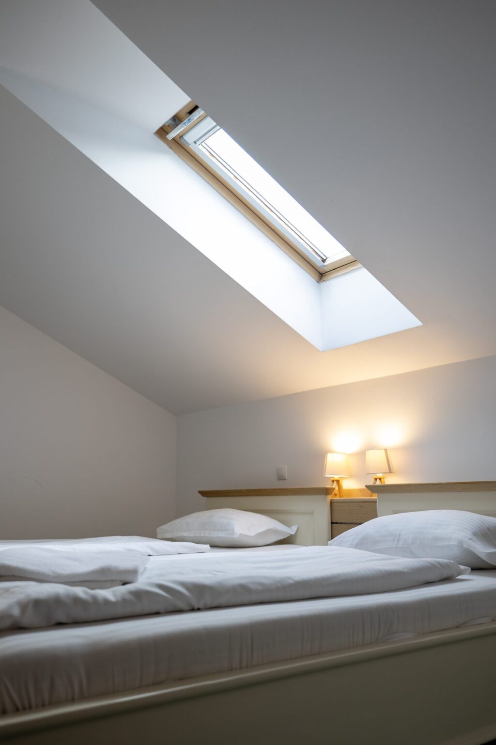 Junior Suite: the skylight above the loft beds